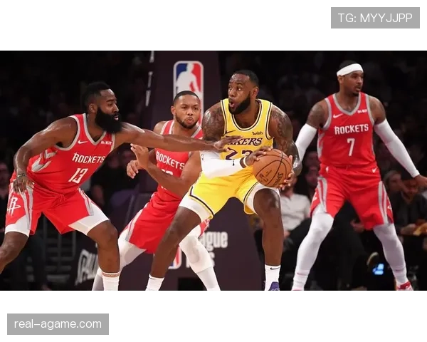 拉玛尔·奥多姆利用挡拆多点开花 拉开关键时刻得分差距